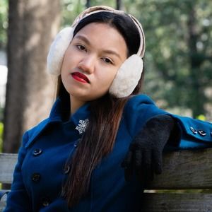 Meet your Posher, Roxan